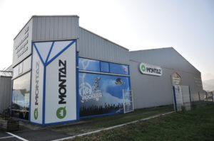 Décoration des façades du magasin Montaz