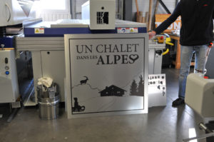Enseigne 'Un Chalet dans les Alpes'